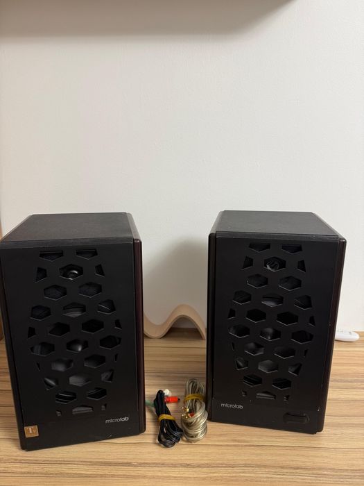 Boxe Microlab  T9 SOLO6C