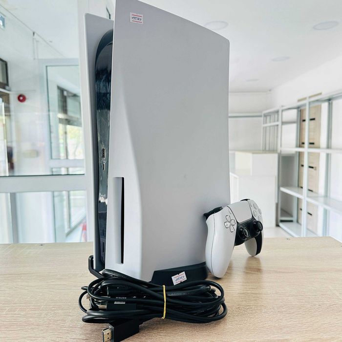C32 / Игровая приставка Sony PlayStation 5 825GB/ sk155369