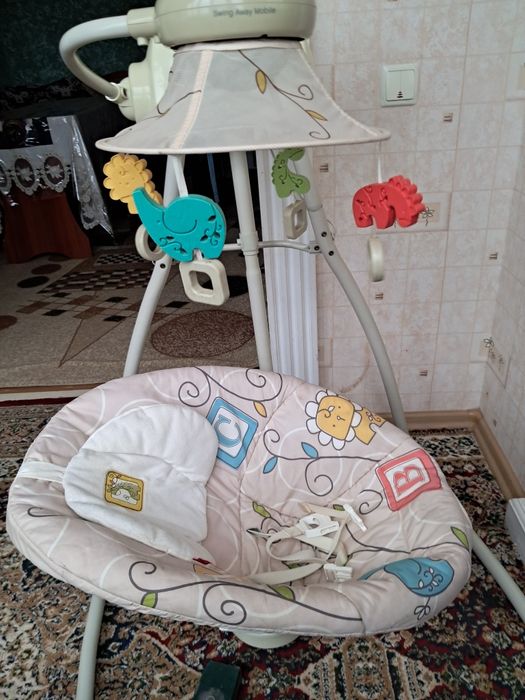 Animal Krackers детские электронные качели Fisher-Price