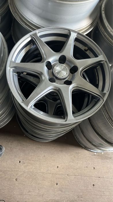 Продам диски R16