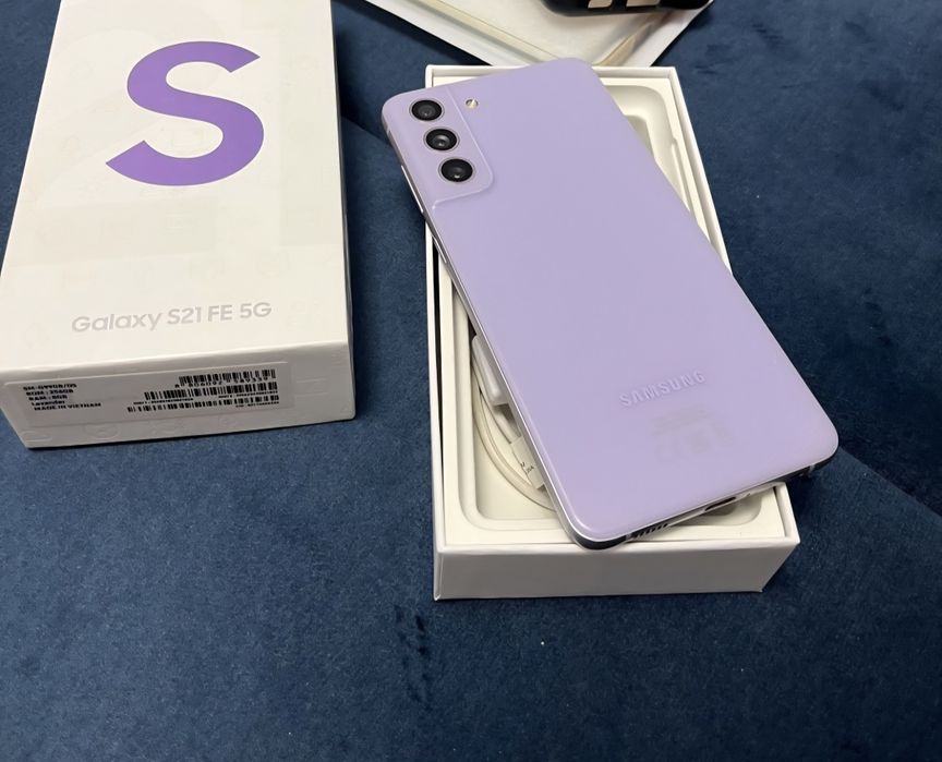 Samsung S21 plus ,S21 ,S20 Fe , toate noi.