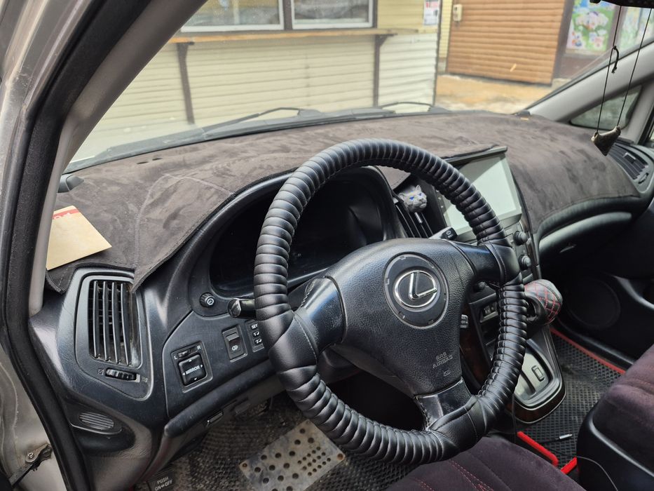 Продам Лексус рх 300