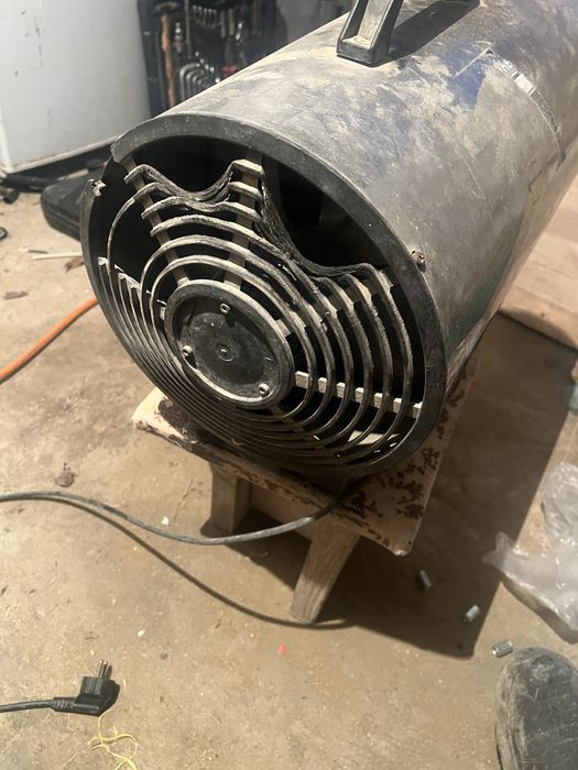 Пушка отопителный газовый