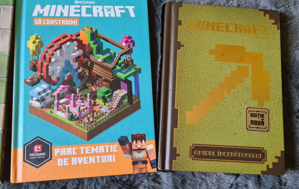 Carti Minecraft-8 carti