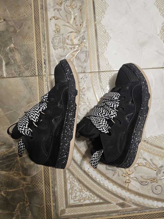 Lanvin curb продам
