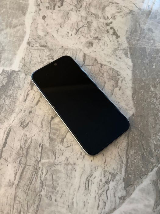 iPhone 15 pro + протектор