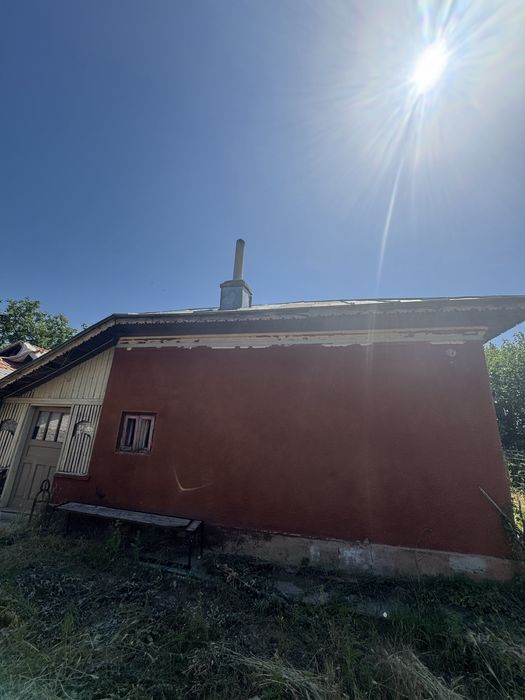 Casă calugareni sat hulubesti