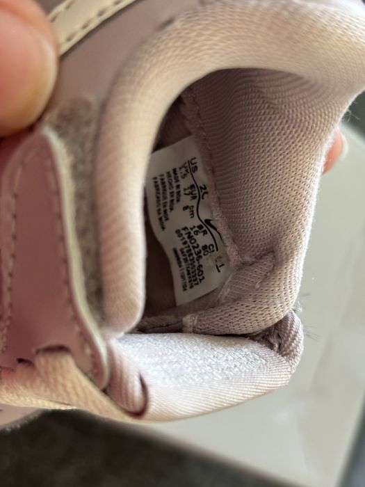 Бебешки маратонки на Nike 17номер