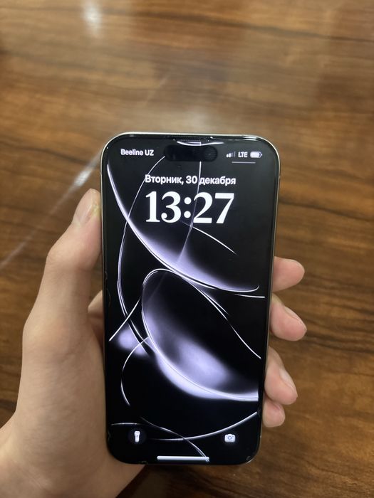 iphone - 15 pro natural titanium