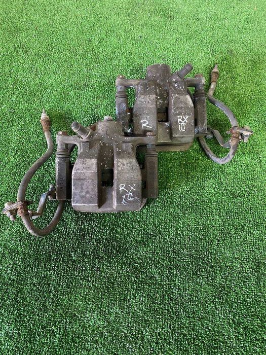 Суппорт задний на лексус RX350 3 поколения