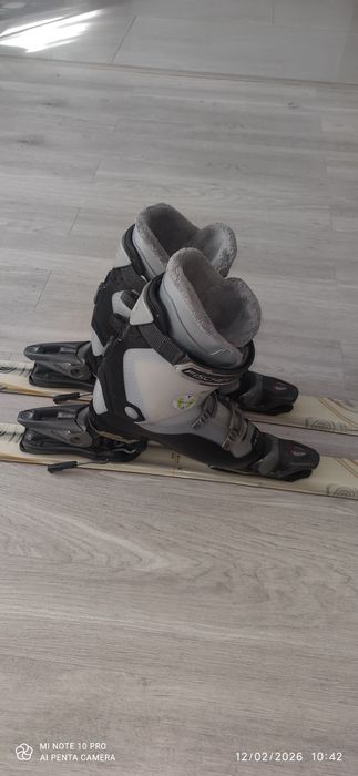 Set skiuri și clăpari Rossignol Saphir 300/Fischer MXC