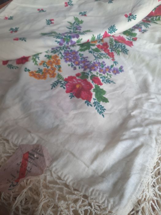 Платок женский большой