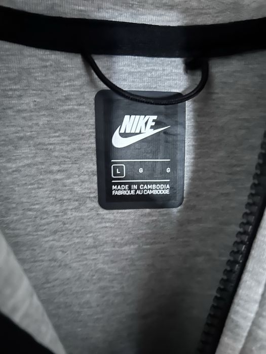 Tech fleece gri
