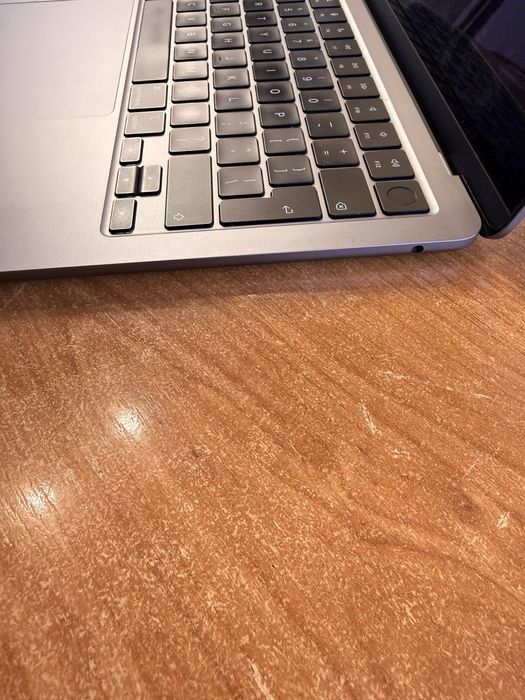 Macbook M2 air 256 гб серая