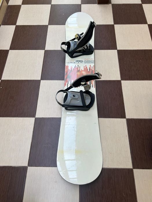 Snowboard si legături Nitro + boots