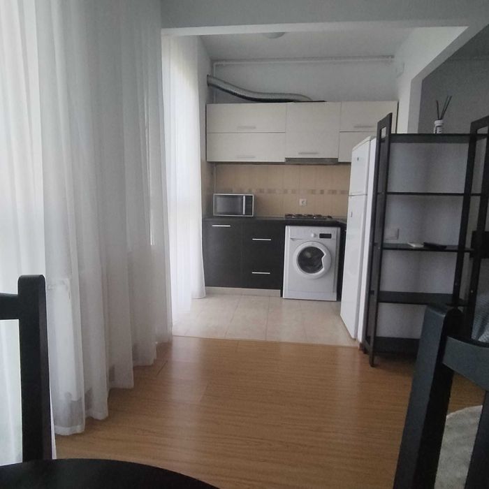Garsoniera de inchiriat zona Aparatorii Patriei