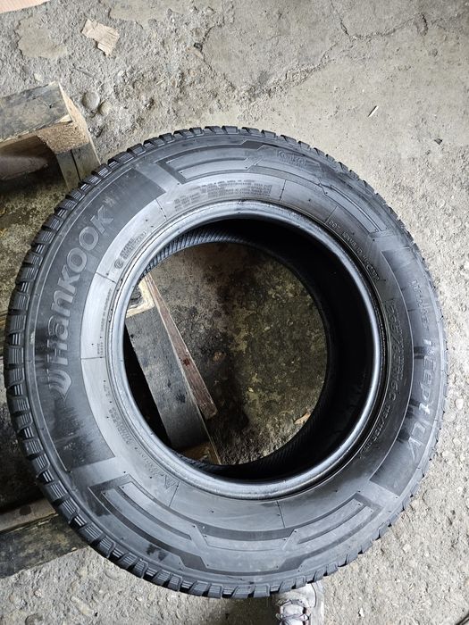 2 anvelope iarna 235 65 16C Hankook 2022