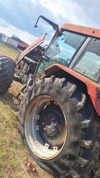 Dezmembrez Tractor Casse 5130