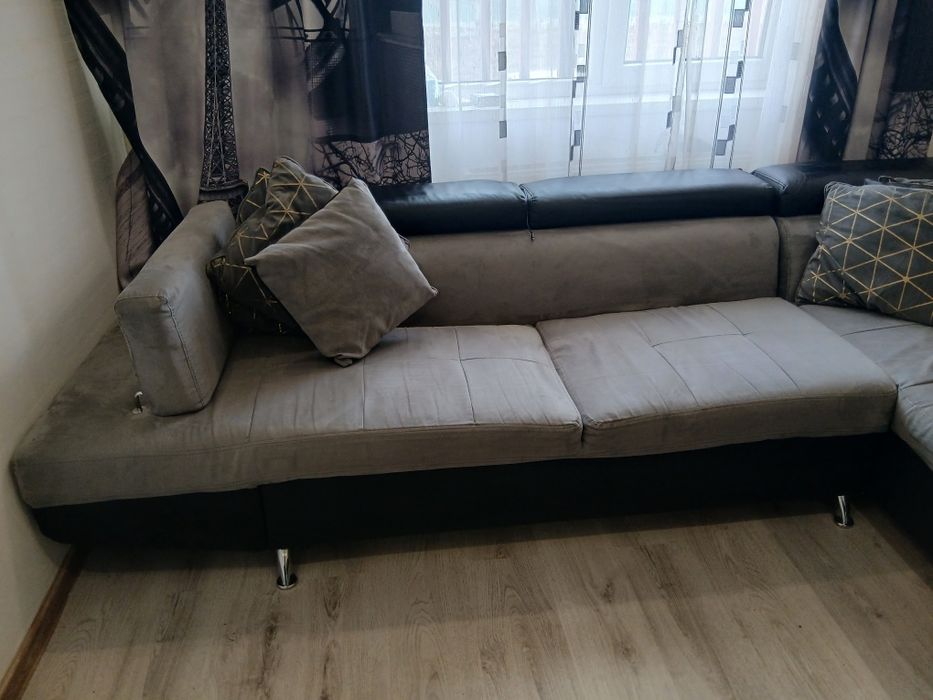 Vând Colțar mare din Magazinul Laguna în stare perfecta