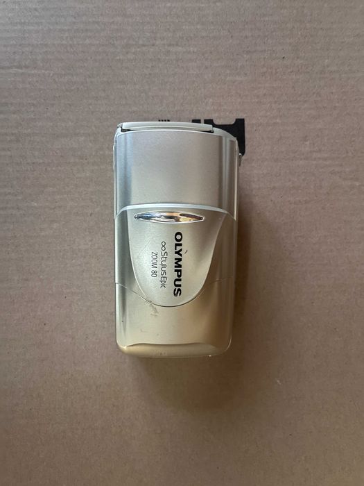 лот от лентови фотоапарати Olympus mju и Ricoh