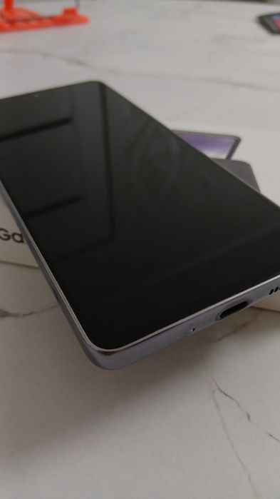 Samsung Galaxy A73