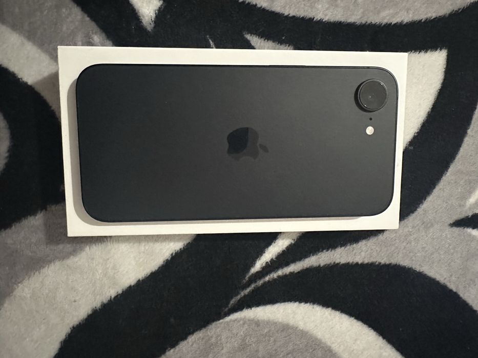 Iphone 16e cu probleme la retea