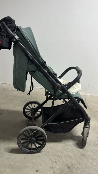 Продам детскую коляску