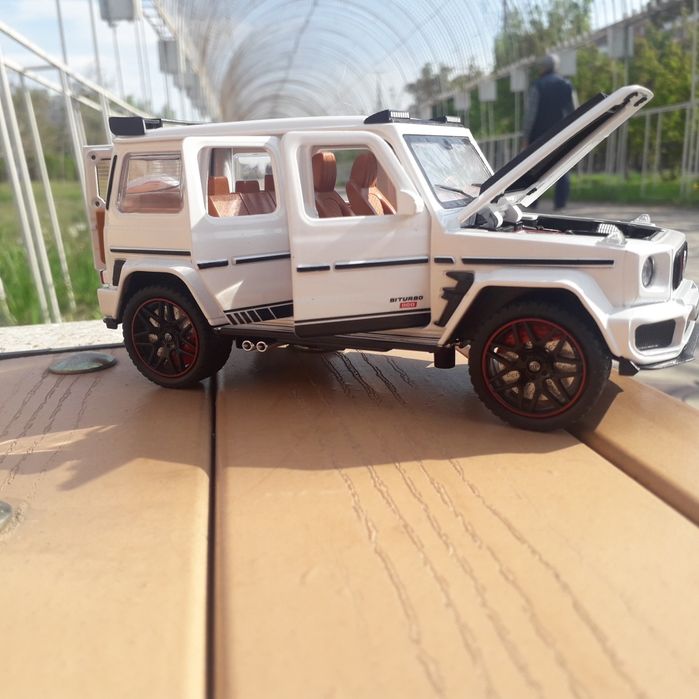 Продам металлические машинки