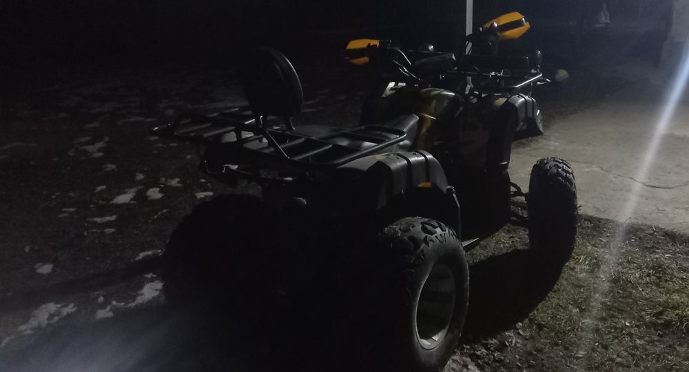 Квадроцикл 200кубов