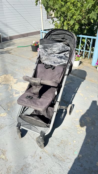 Продам детскую коляску