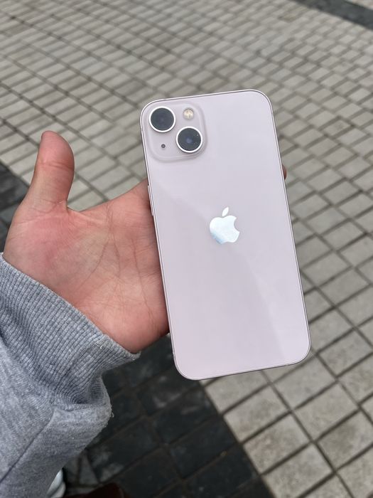 Продам Iphone 13