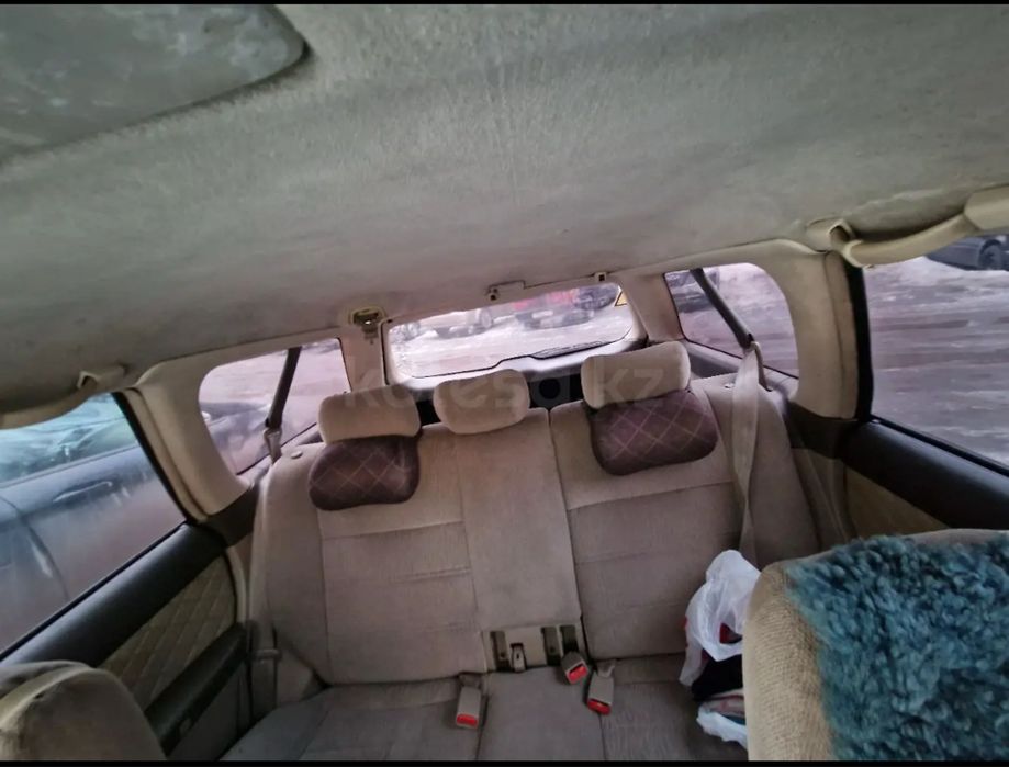 Продам Субару Аутбэк 2000