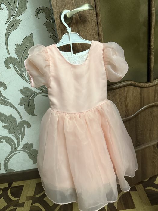 Платья 4,5 , 6лет