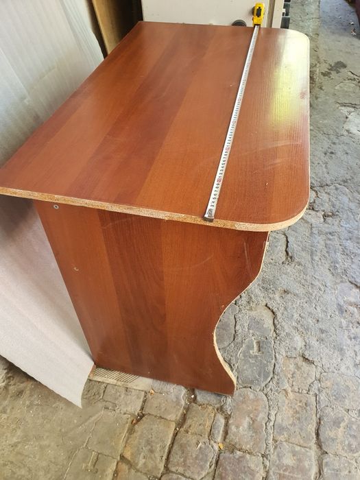 Продаётся Стол Выдвижной