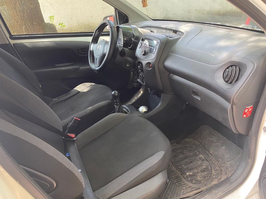 TOYOTA Aygo 2015 — imagine 4