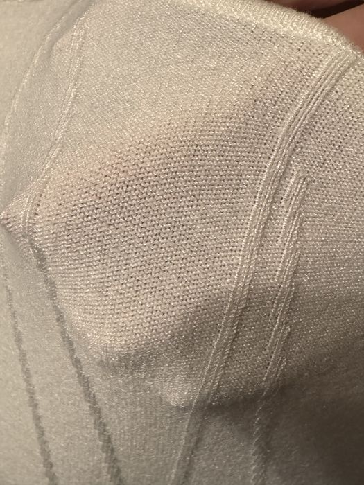 Белая новая кофта