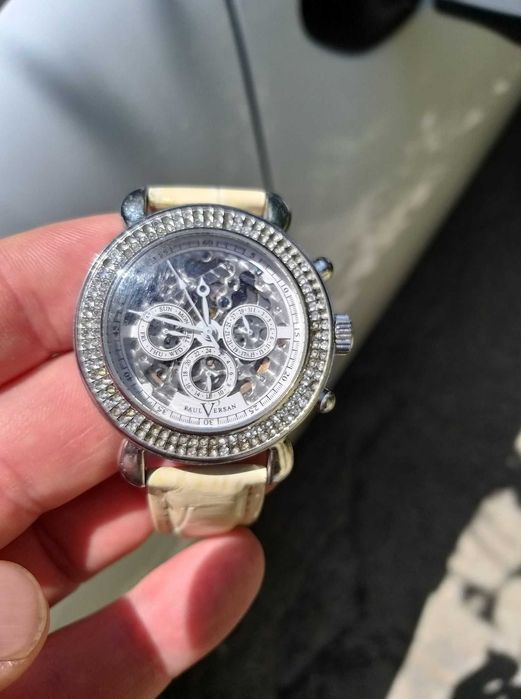 -ceas automatic de dama