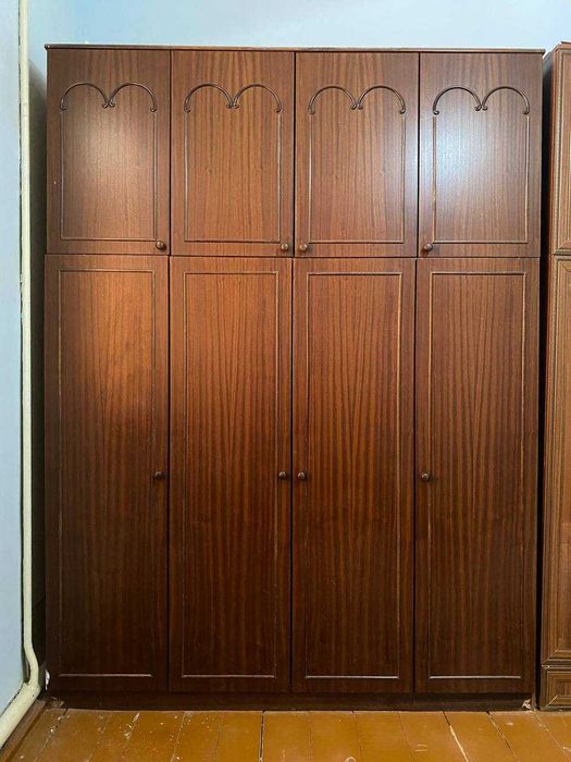 Shkaf spalniy holati yaxshi