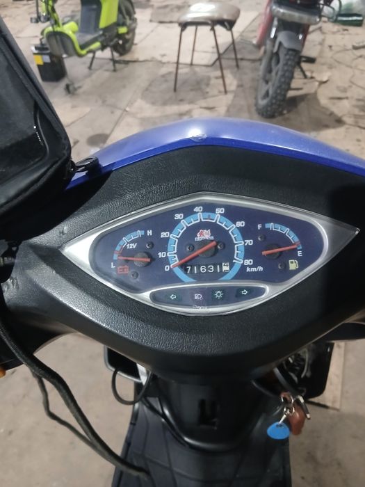 Продам мопед даянг