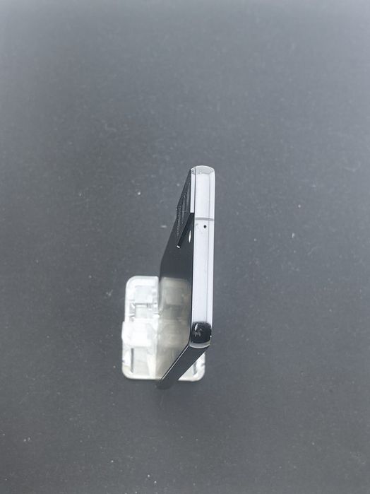 Samsung Galaxy S22 5G 128 GB ID-idk158