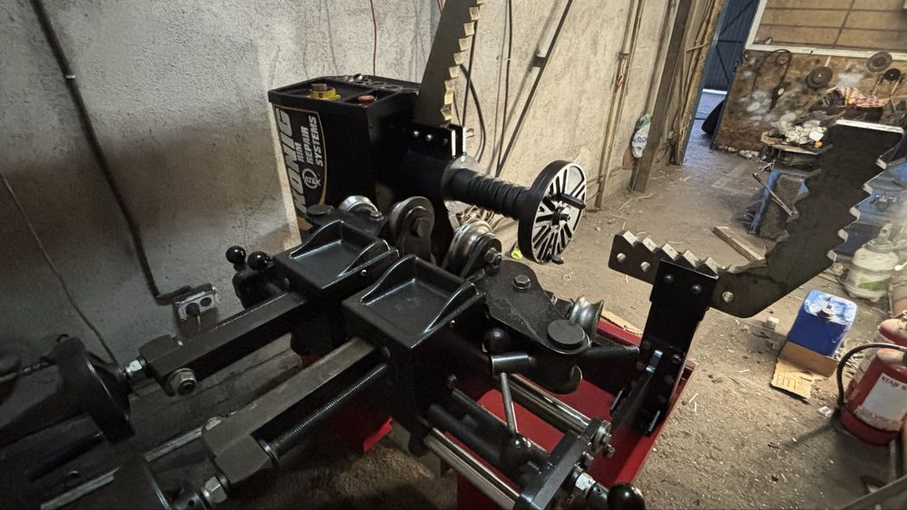 Masina de roluit jante auto