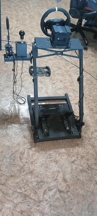Игровой руль moza r5
