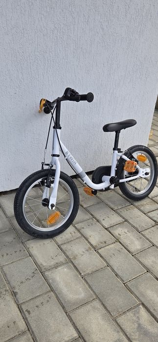 BTWIN Bicicletă Discover 100 14" alb copii 90-110 cm

Bicicletă Discover 100 14" alb copii 90-110 cm

Mărime Fara marime

Cantitate: 1