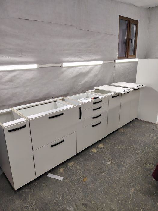 Mobila din pal la comanda