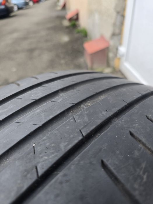 Brigestone Turanza T005 225 50 17 98Y