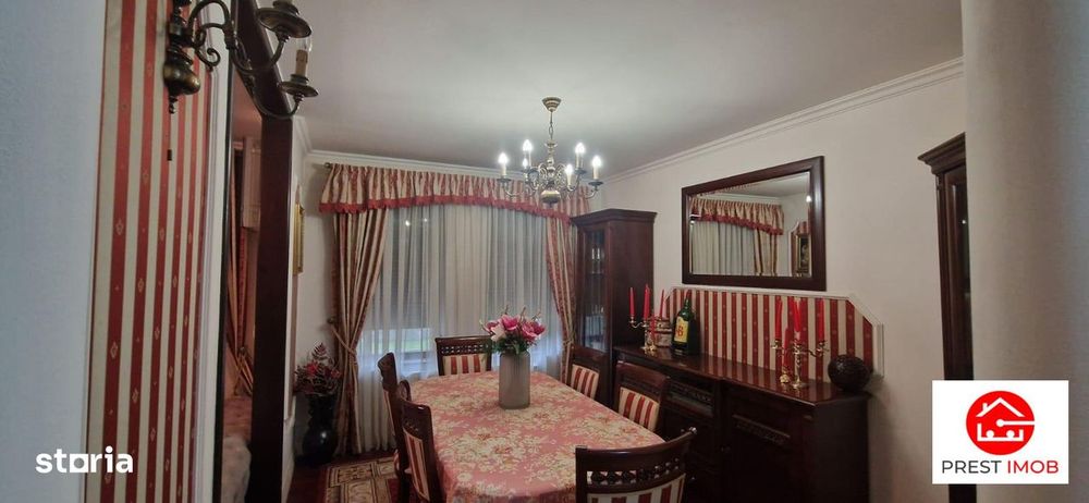 De vanzare vila in Corunca
