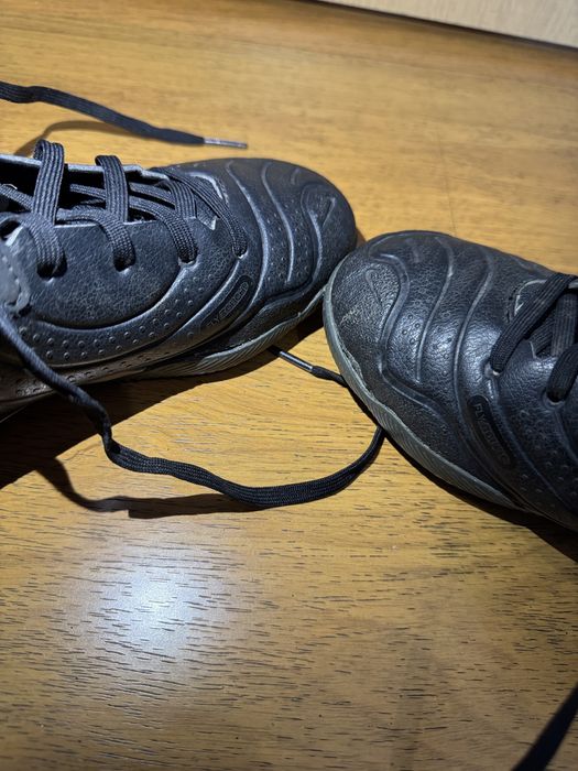 Nike DV350‑040 – Mărimea 36 Negru/Albastru – Stare Foarte Bună