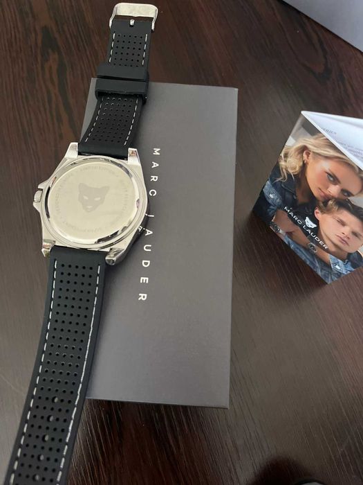 Marc Lauder - Часовник с кварц и силиконова каишка