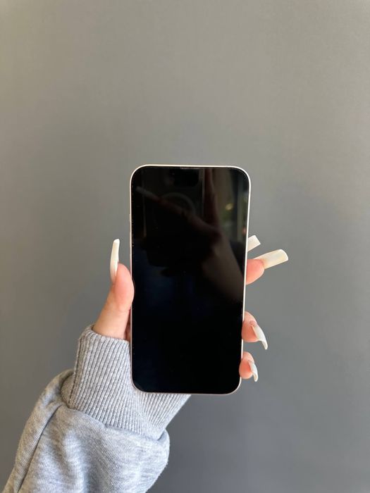iPhone 13 продам