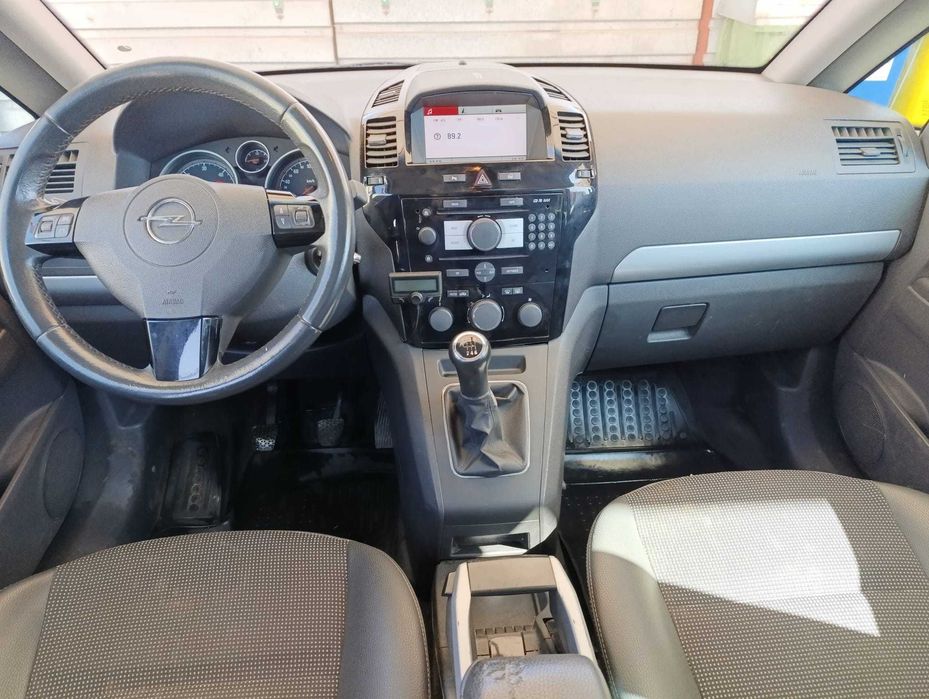 Vând Opel Zafira B 7 locuri, motor 1.7 TDI, EURO 5